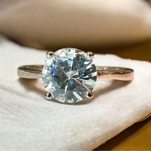 Avon | Vintage Cubic Zirconia Silver Tone Ring (9)